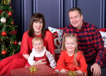 glasgow christmas photography bed tree gray red