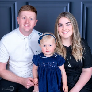 family photography glasgow studio gray background