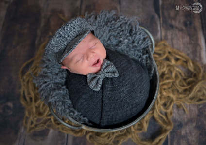 glasgow newborn photography grey hat