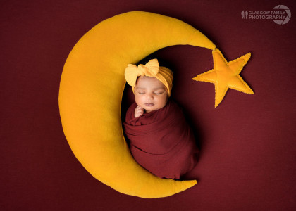 glasgow newborn photography red moon